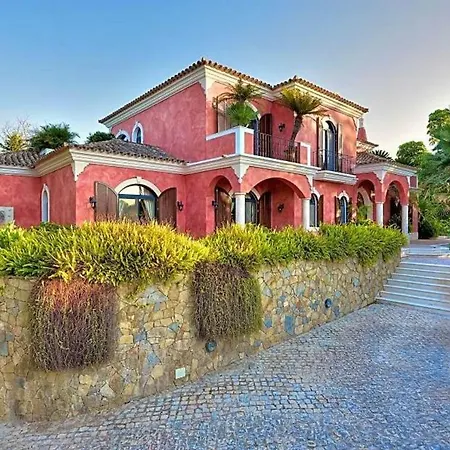 Sleeps 10 Air Con Wifi *